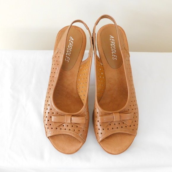 Aerosole Tan Peep Toe, Sling Back Woman's Sohes Size 6 1/2 M  Pre- owned - Picture 8 of 8